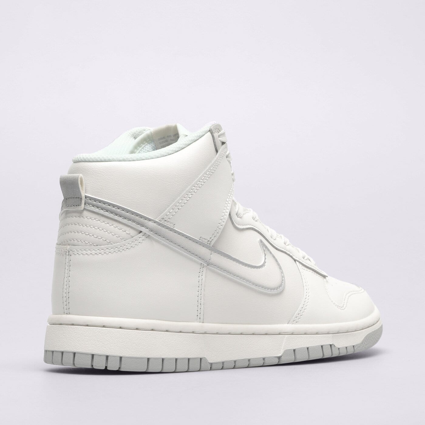 Мъжки маратонки NIKE DUNK HI RETRO fd6922-100 цвят бял