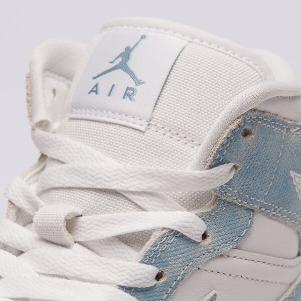 Дамски маратонки WMNS AIR JORDAN 1 MID SE  hq2005-100 цвят бял