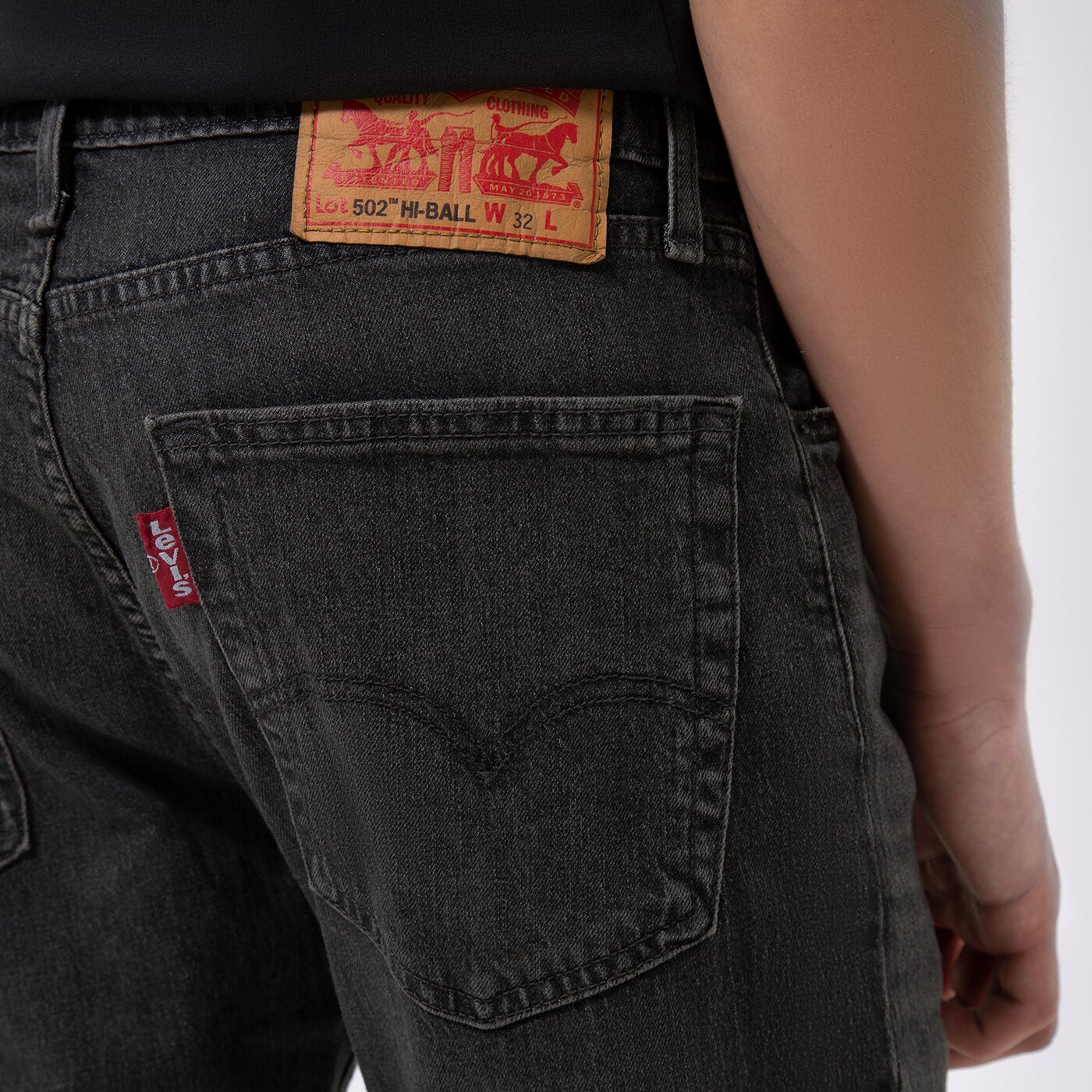 Мъжки панталони LEVI'S ПАНТАЛОНИ 502 TAPER HI BALL 57783-0105 цвят черен