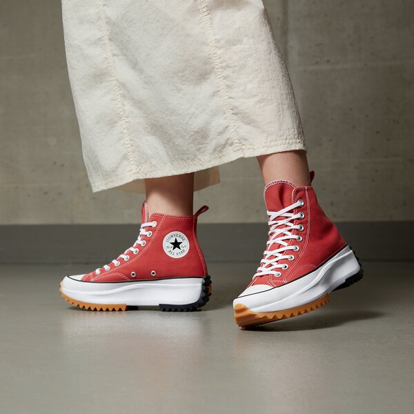 Дамски маратонки CONVERSE RUN STAR HIKE a05136c цвят червен