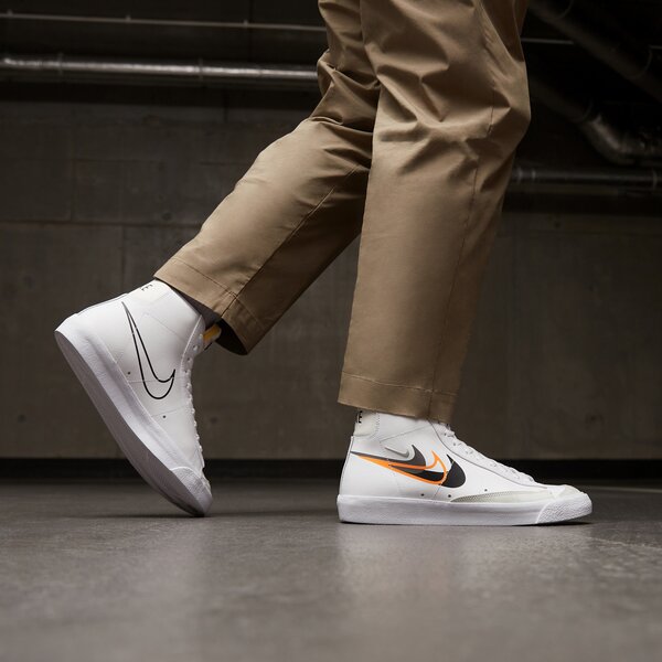 Мъжки маратонки NIKE BLAZER MID '77 fn7809-100 цвят бял