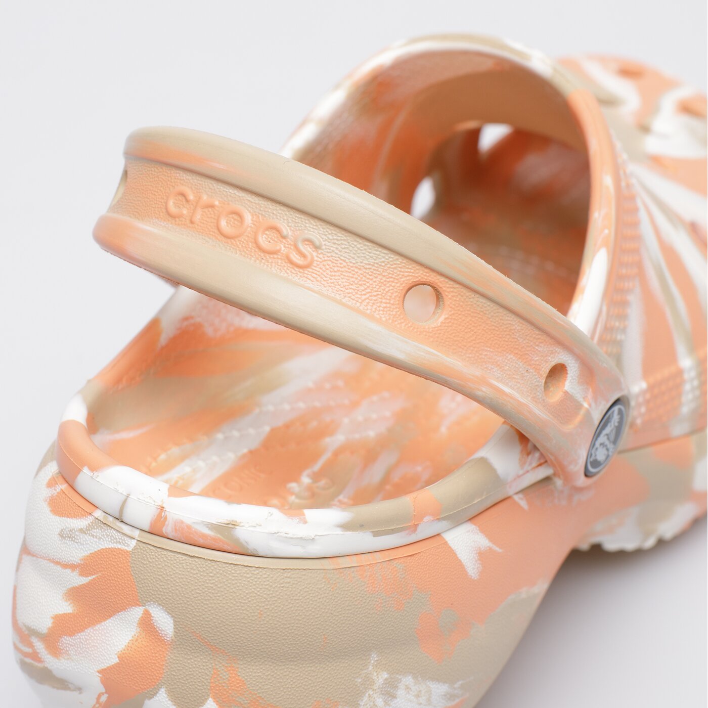 Дамски чехли и сандали CROCS CLASSIC PLATFORM MARBLED CLOGW 2071762zm цвят оранжев