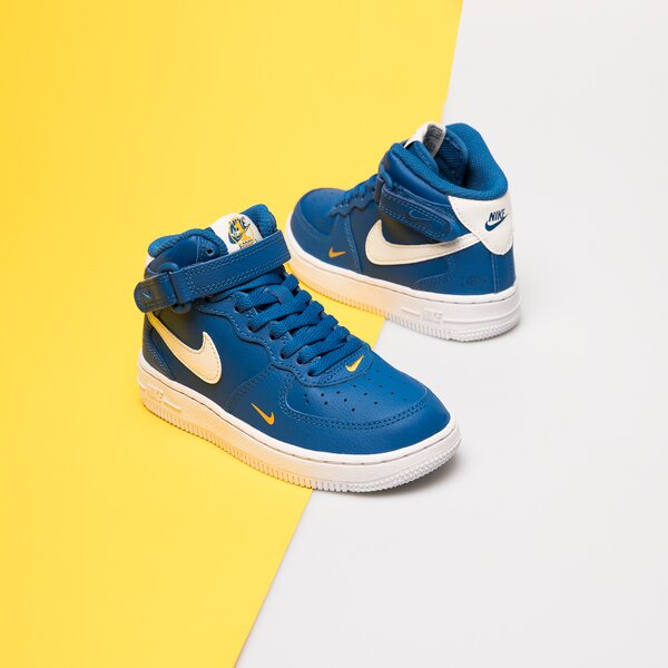 Детски маратонки NIKE AIR FORCE 1 MID SE  fj2895-400 цвят син