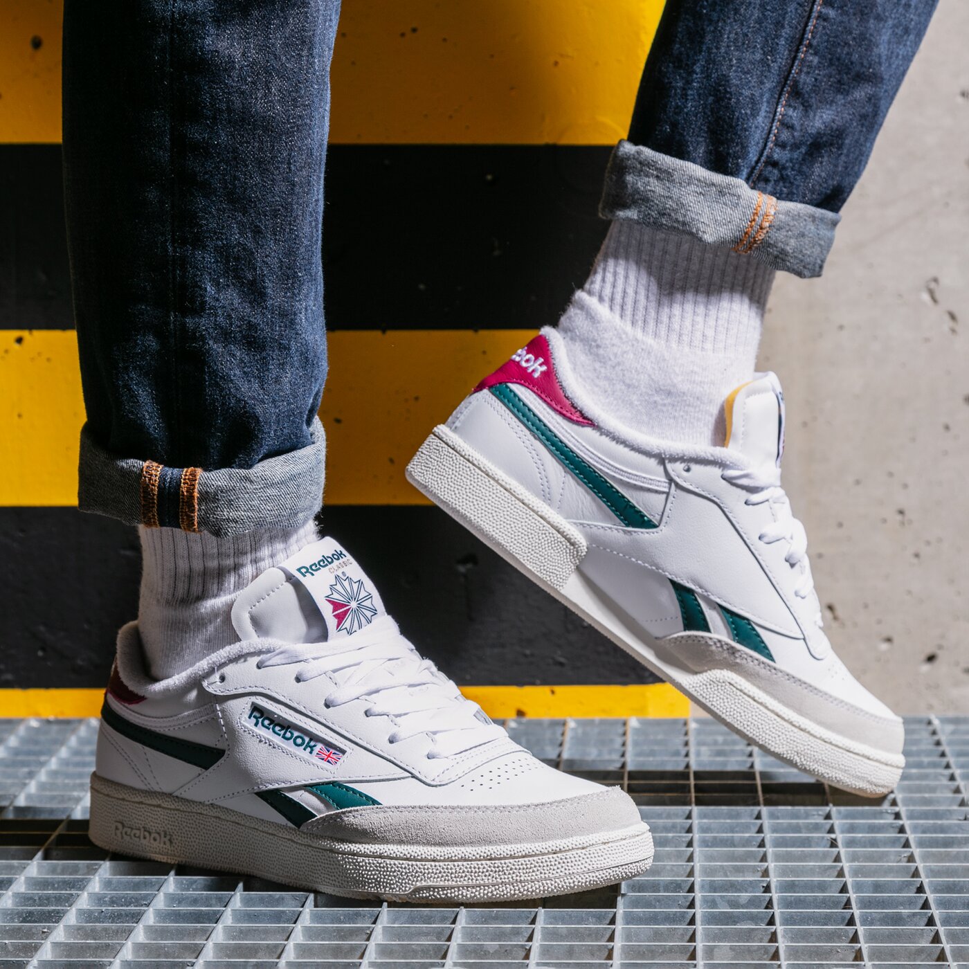 Мъжки маратонки REEBOK CLUB C REVENGE g55071 цвят бял