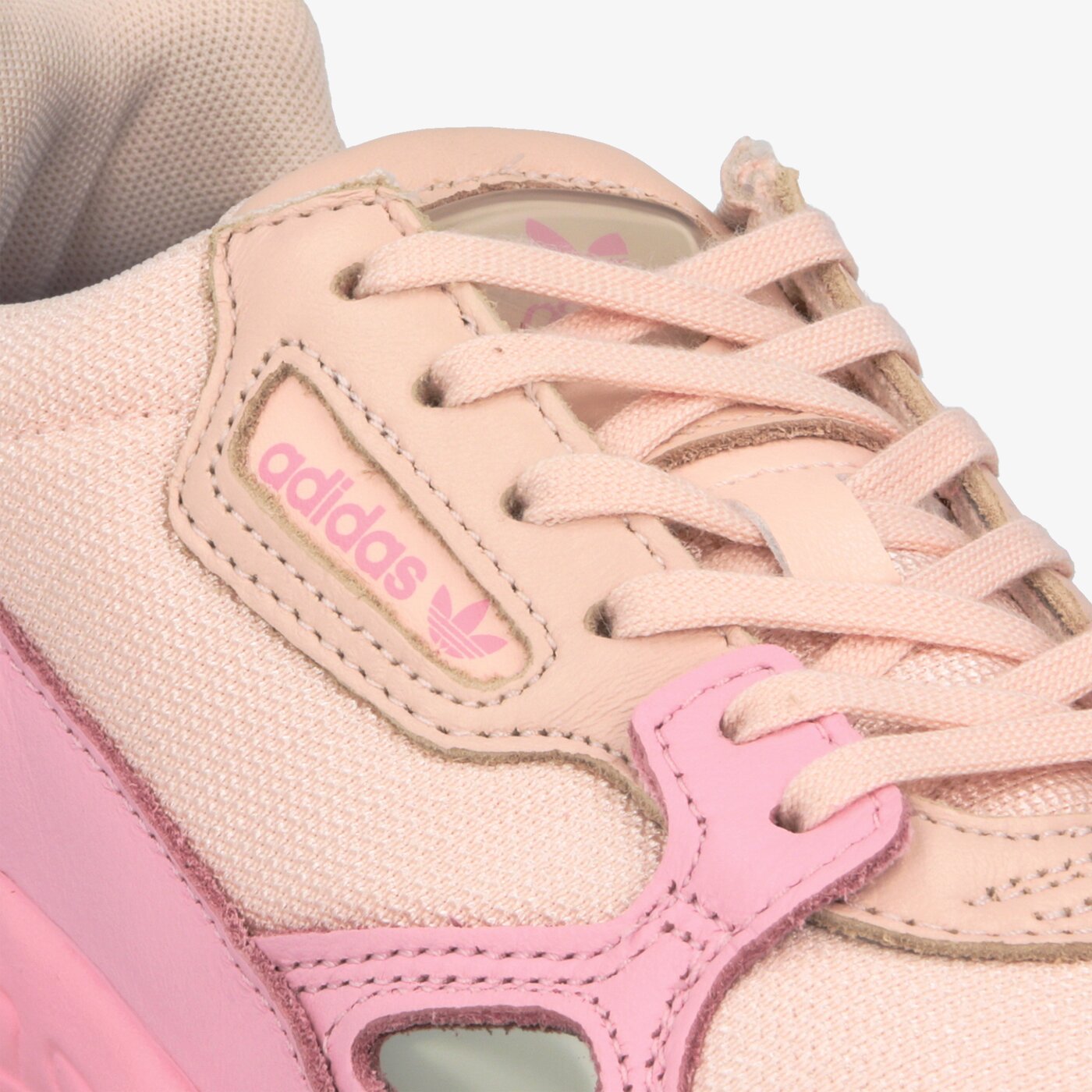 Дамски маратонки ADIDAS FALCON W ef1994 цвят многоцветен