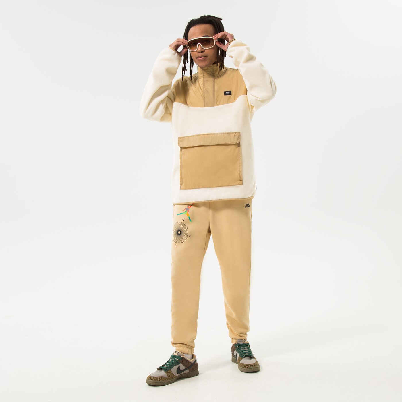 Мъжки панталони JORDAN ПАНТАЛОНИ M J FLT MVP STMT FLC PO dq8015-252 цвят жълт