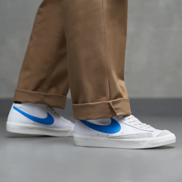Мъжки маратонки NIKE BLAZER MID '77 bq6806-118 цвят бял