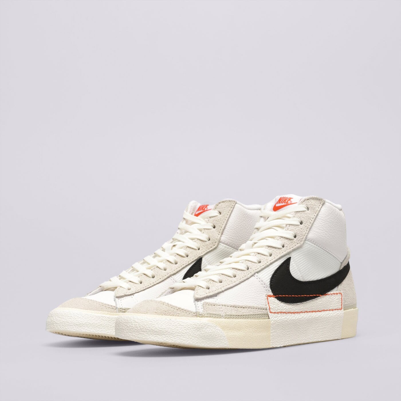 Мъжки маратонки NIKE BLAZER '77 REMASTERED dq7673-100 цвят бял