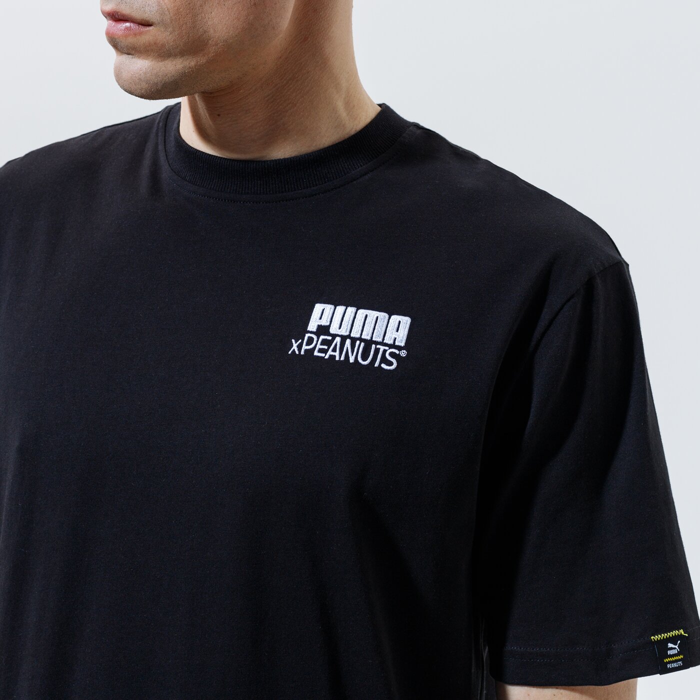 Мъжка тениска PUMA ТЕНИСКА PUMA X PEANUTS TEE 53061601 цвят черен