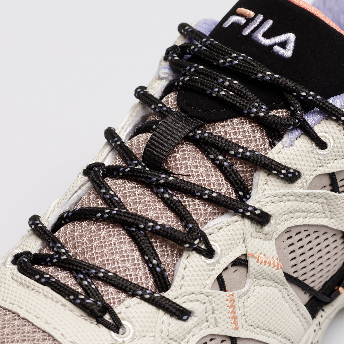 Дамски туристически обувки FILA GRAND TIER 5jm01658262 цвят бежов