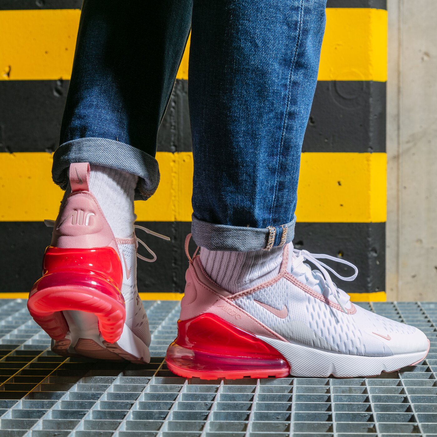 Детски маратонки NIKE AIR MAX 270 943345-108 цвят бял