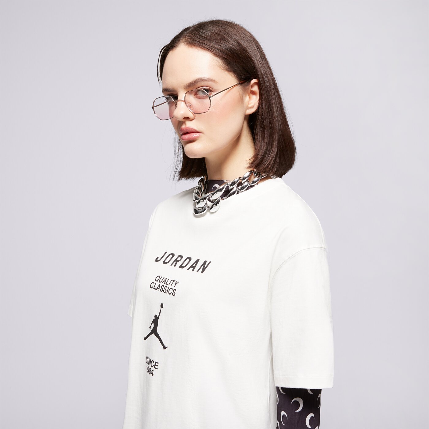 Дамска тениска ТЕНИСКА W JORDAN SS GF GFX TEE JQC fz0617-133 цвят бежов