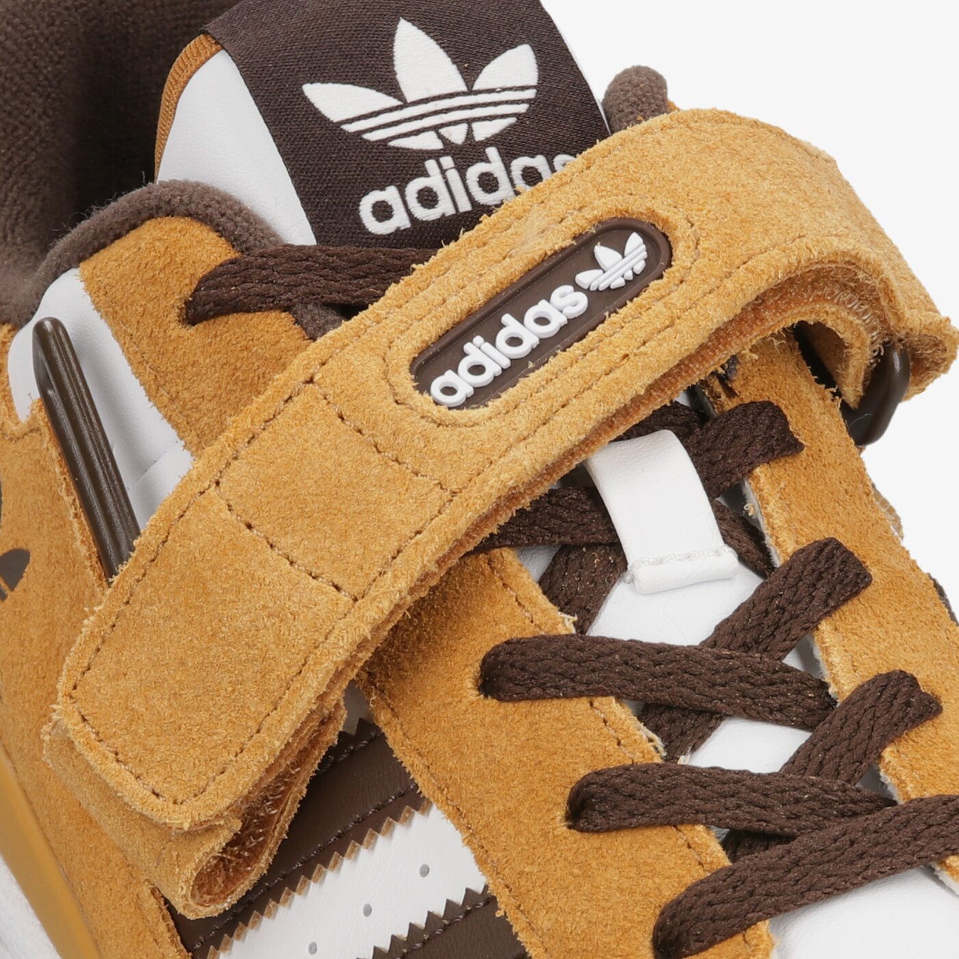 Мъжки маратонки ADIDAS FORUM LOW  gx4030 цвят кафяв
