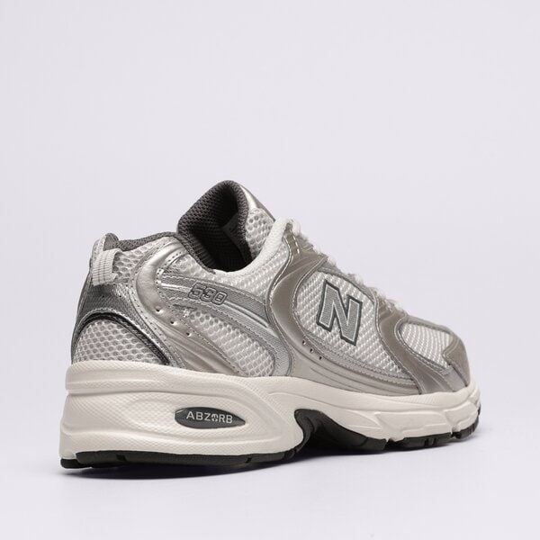 Мъжки маратонки NEW BALANCE 530  mr530lg цвят бял