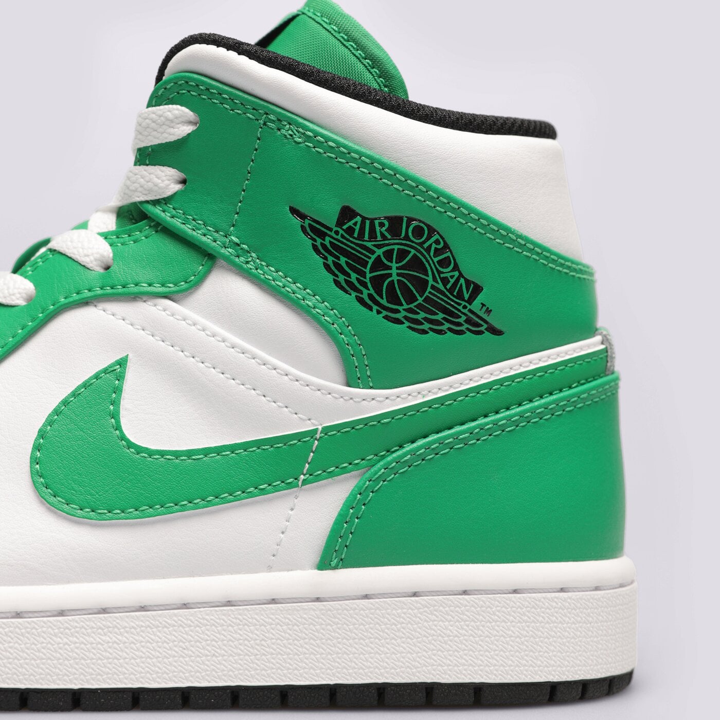 Мъжки маратонки AIR JORDAN 1 MID  dq8426-301 цвят бял