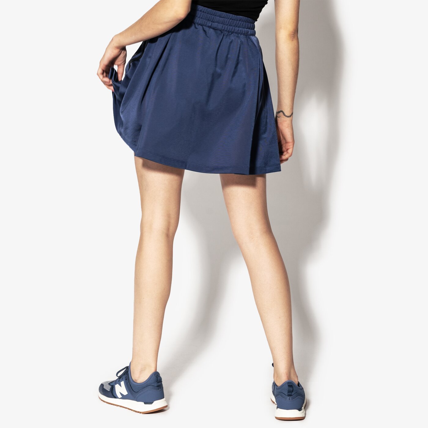 Дамски ADIDAS ПОЛА MONTHLY PACKS FSH L SKIRT ce3725 цвят тъмносин