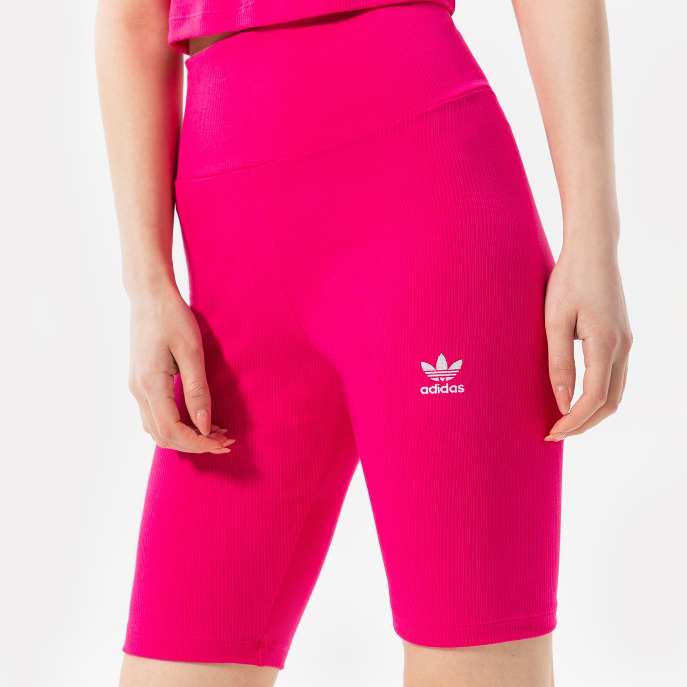 Дамски къси панталони ADIDAS ШОРТИ SHORTS hg6167 цвят розов