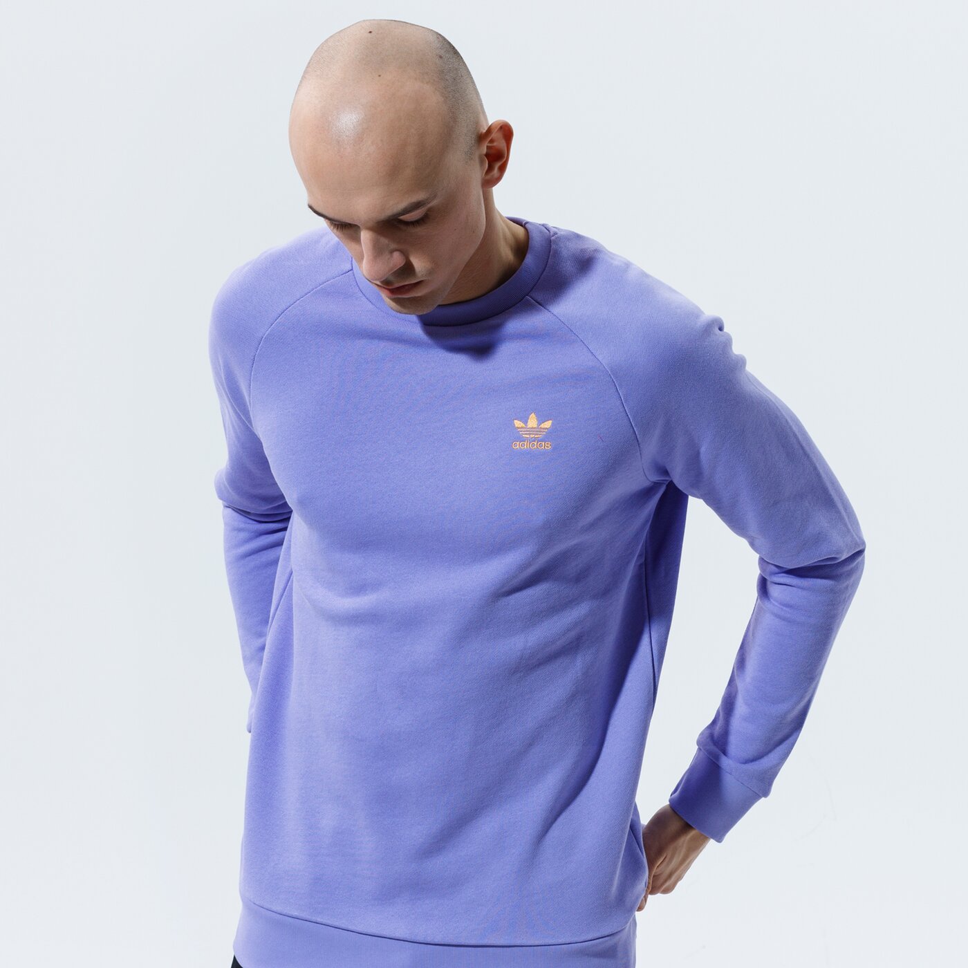 Мъжки суичър ADIDAS СУИТЧЪР ESSENTIAL CREW gn3410 цвят виолетов
