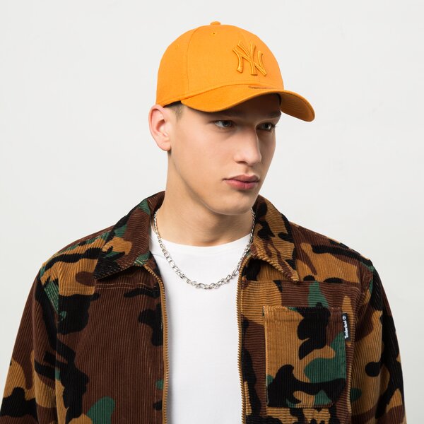 Мъжка шапка с козирка NEW ERA ШАПКА LEAGUE ESS 3930 NYY NEW YORK YANKEES 60284920 цвят оранжев