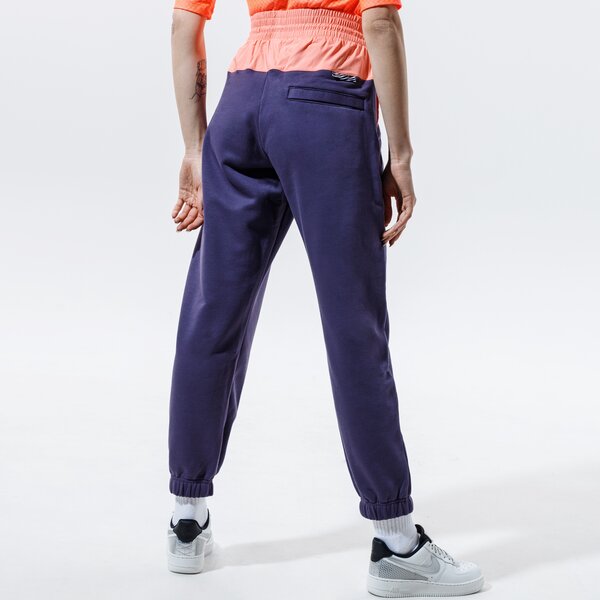 Дамски панталони NIKE ПАНТАЛОНИ SPORTSWEAR ICON CLASH cz8172-573 цвят виолетов