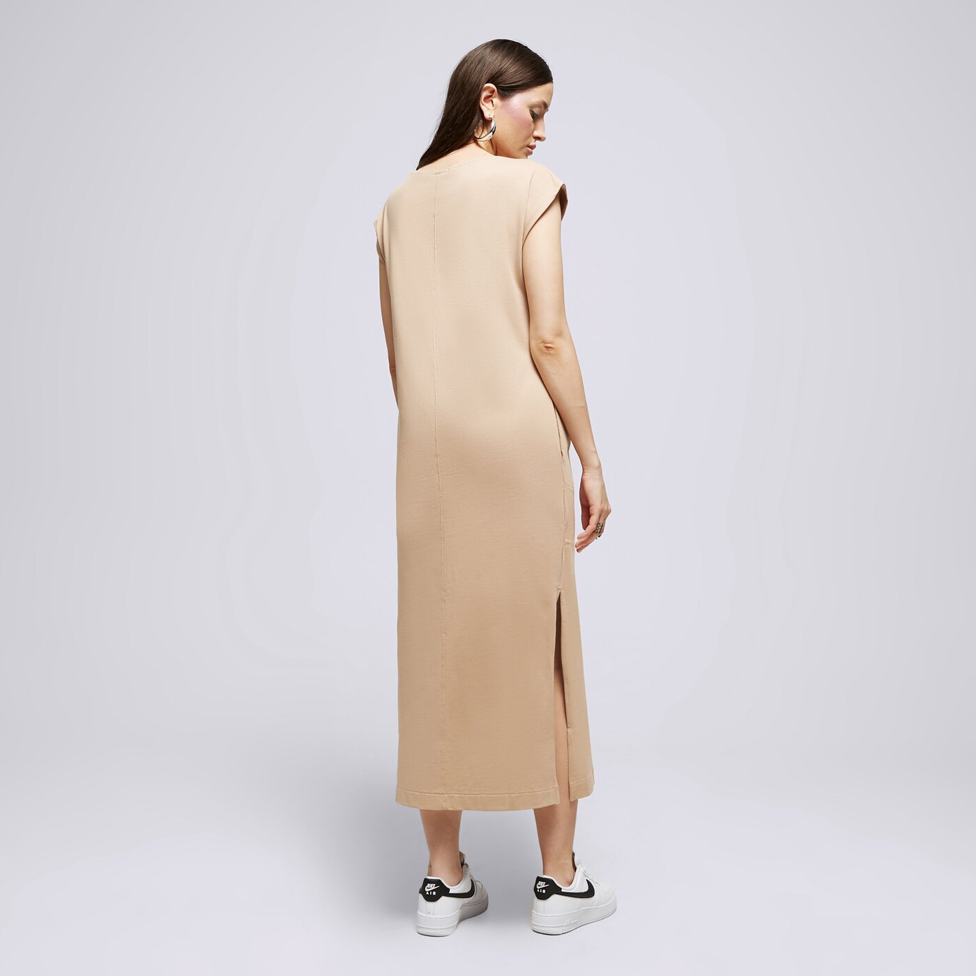 Дамски NIKE РОКЛЯ W NSW JRSY SS АНЦУГS MIDI PLUS dq6205-200 цвят бежов