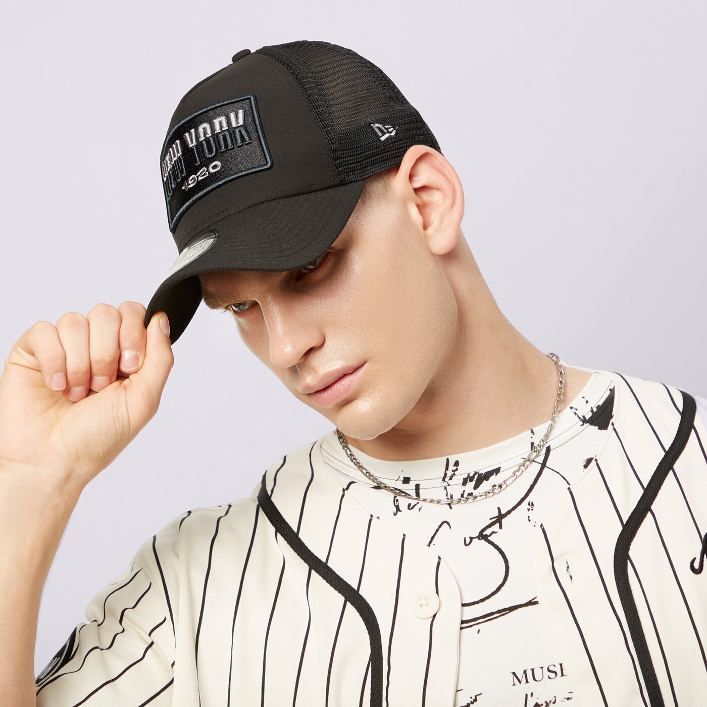 Мъжка шапка с козирка NEW ERA ШАПКА USA STATE TRUCKER NONE 60358078 цвят черен