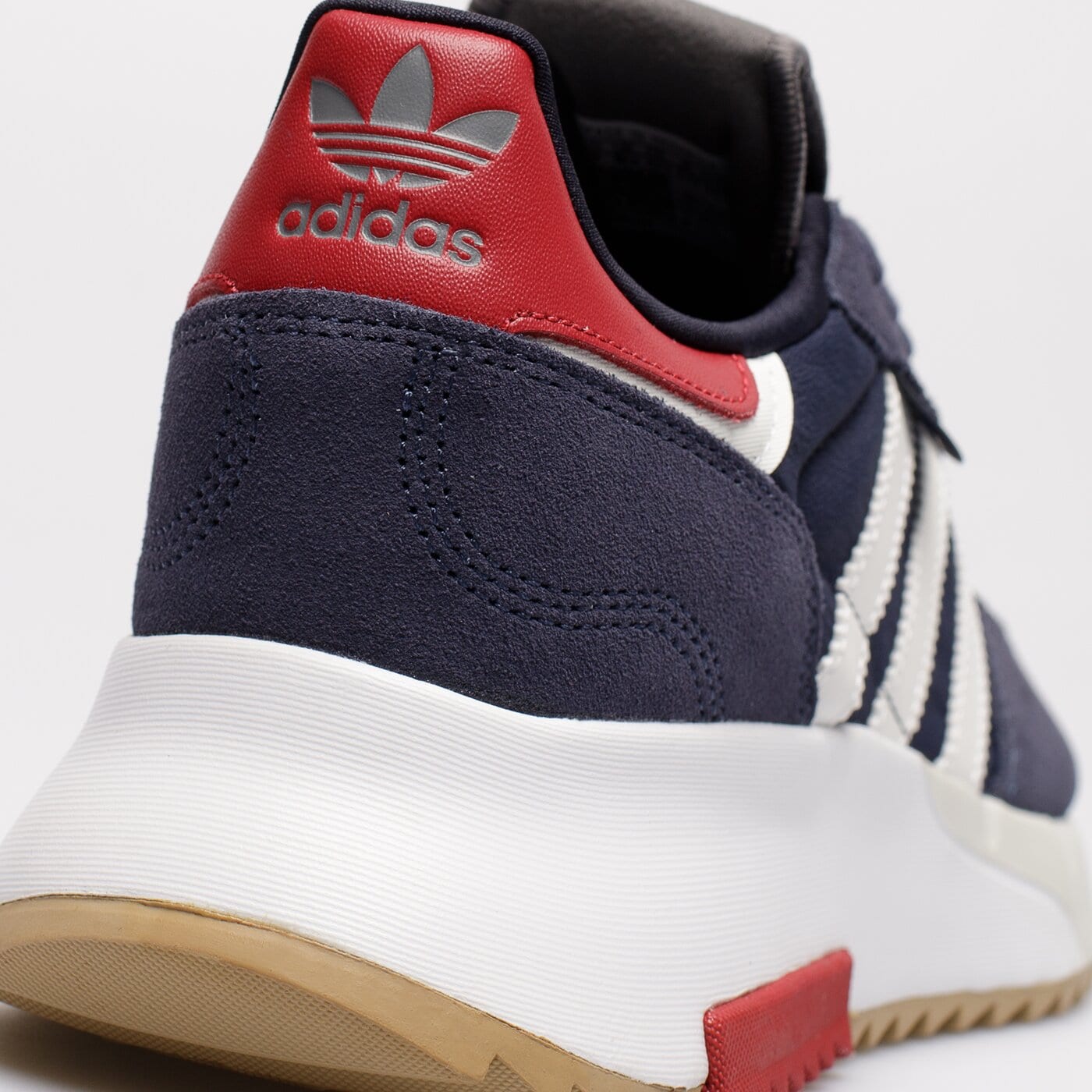 Мъжки маратонки ADIDAS RETROPY F2 gw0509 цвят тъмносин