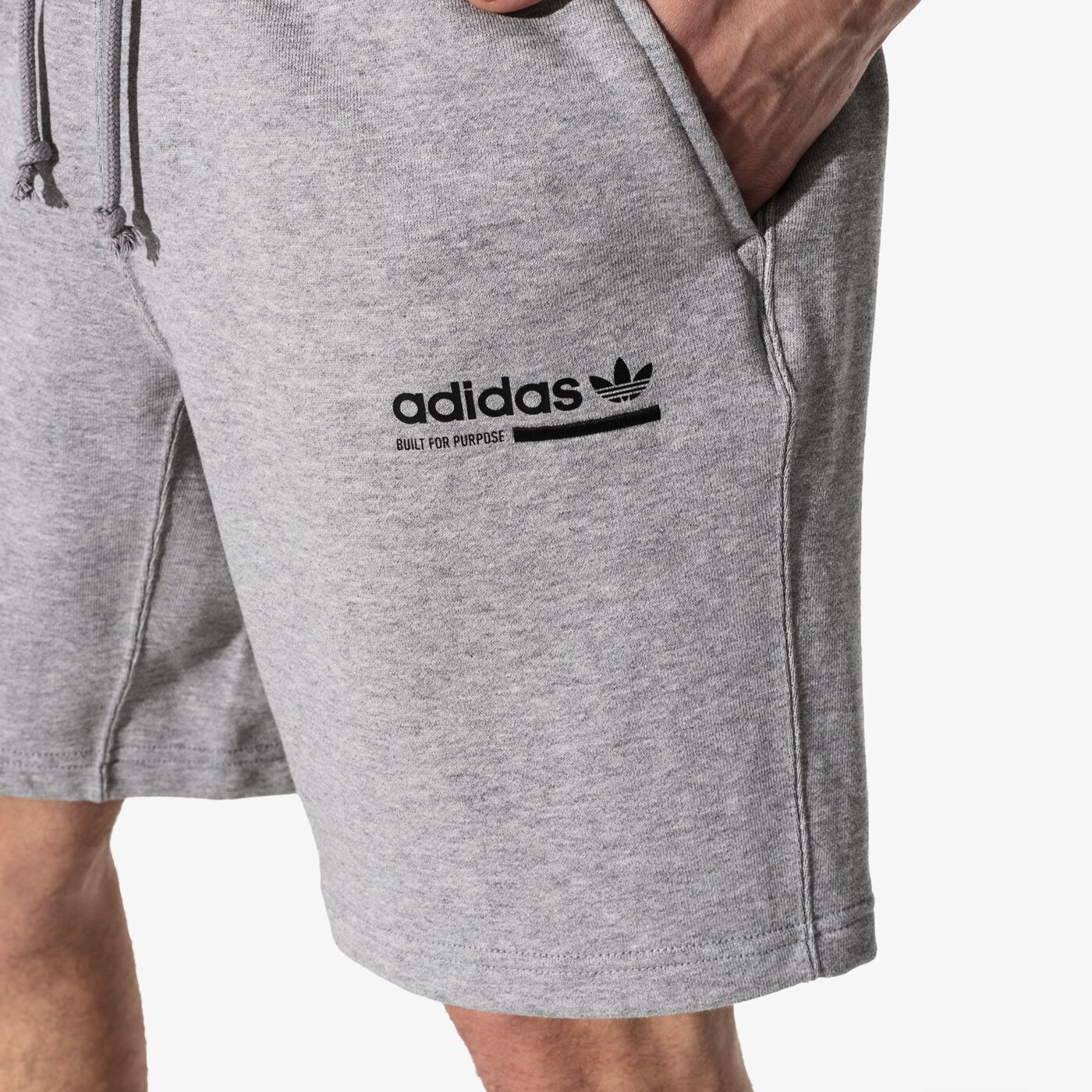 Мъжки къси панталони ADIDAS ШОРТИ SHORT KAVAL dv1934 цвят сив