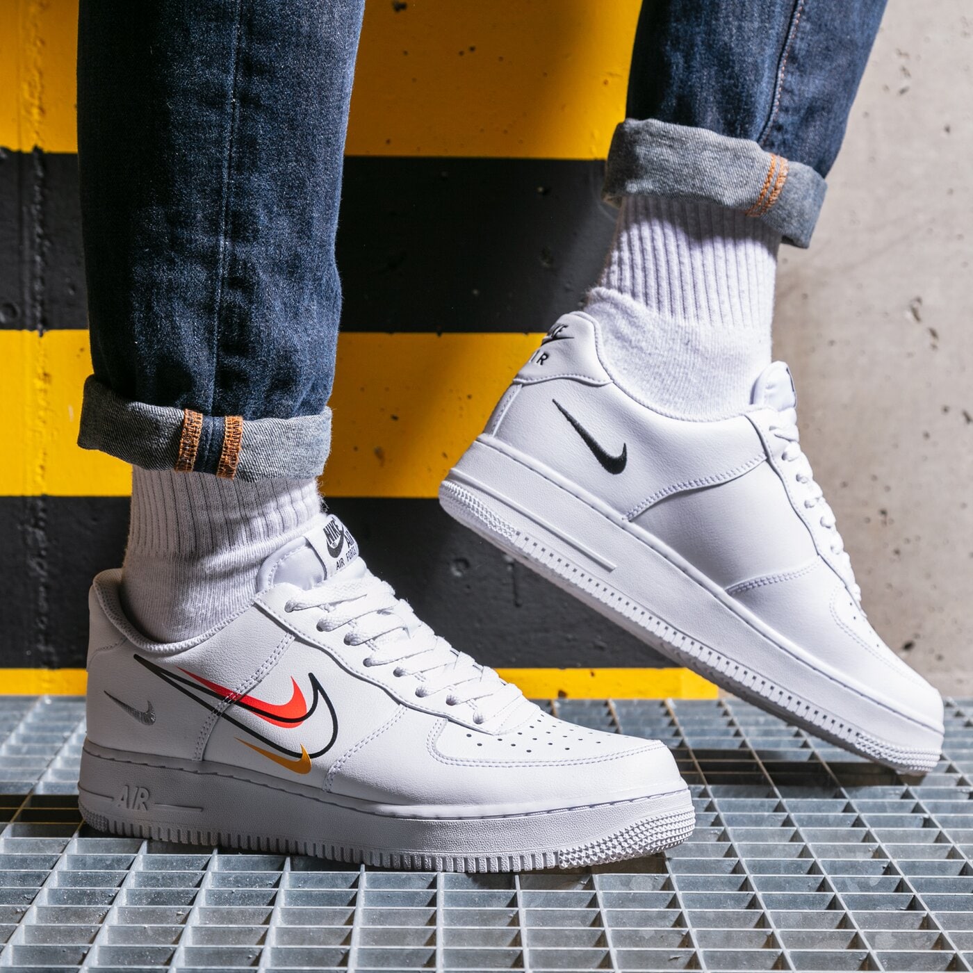 Мъжки маратонки NIKE AIR FORCE 1 dm9096-100 цвят бял