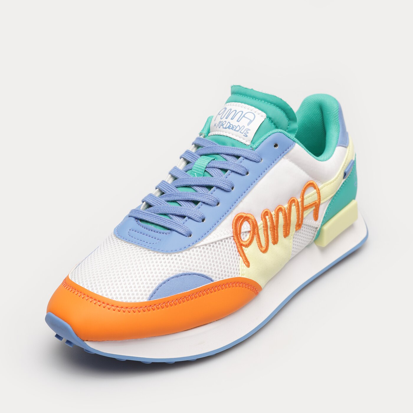 Мъжки маратонки PUMA FUTURE RIDER MR D 375790-01 цвят бял