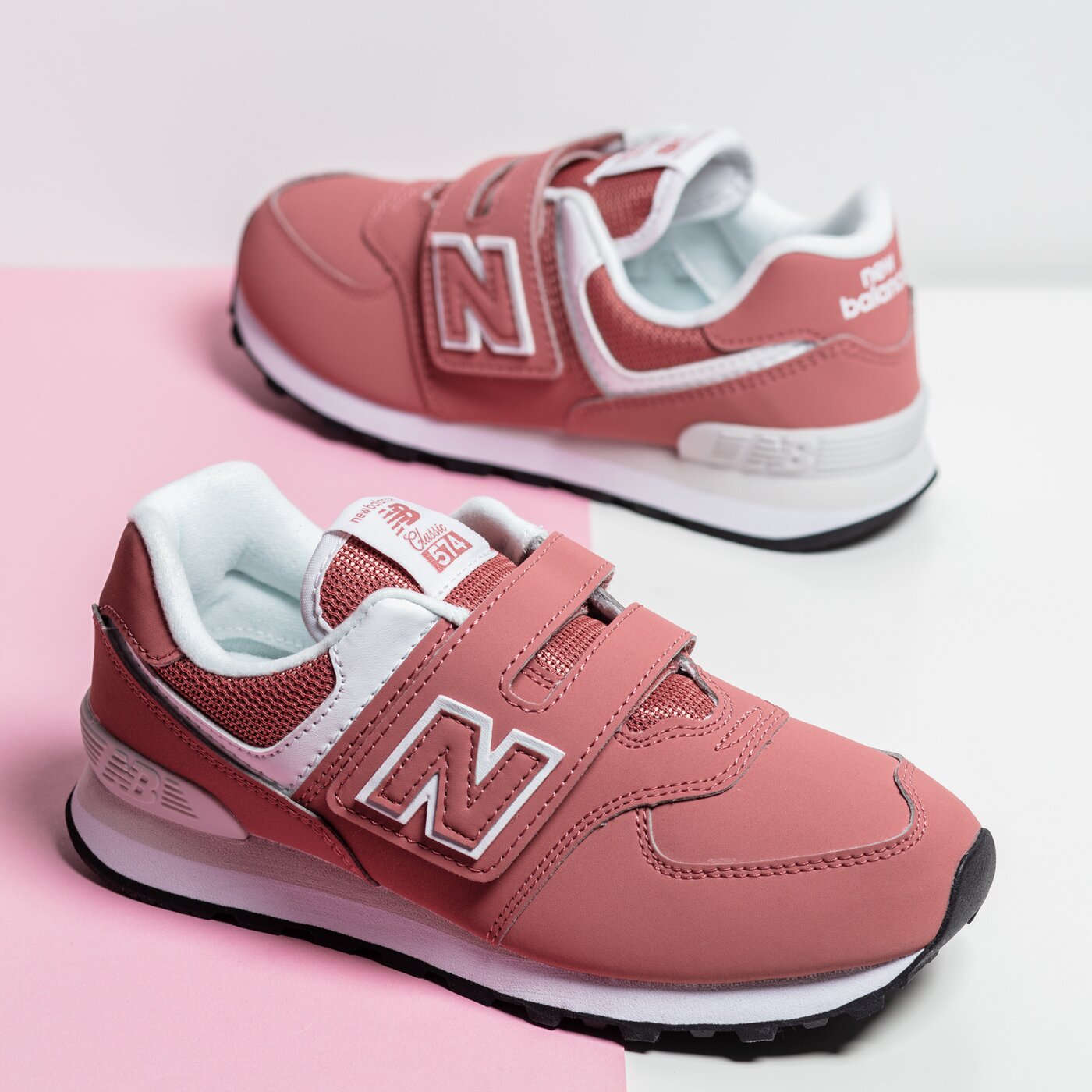 Детски маратонки NEW BALANCE 574  pv574md1 цвят розов
