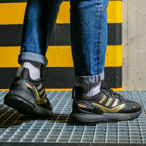 Детски маратонки ADIDAS ZX 2K BOOST 2.0 J gz7484 цвят черен