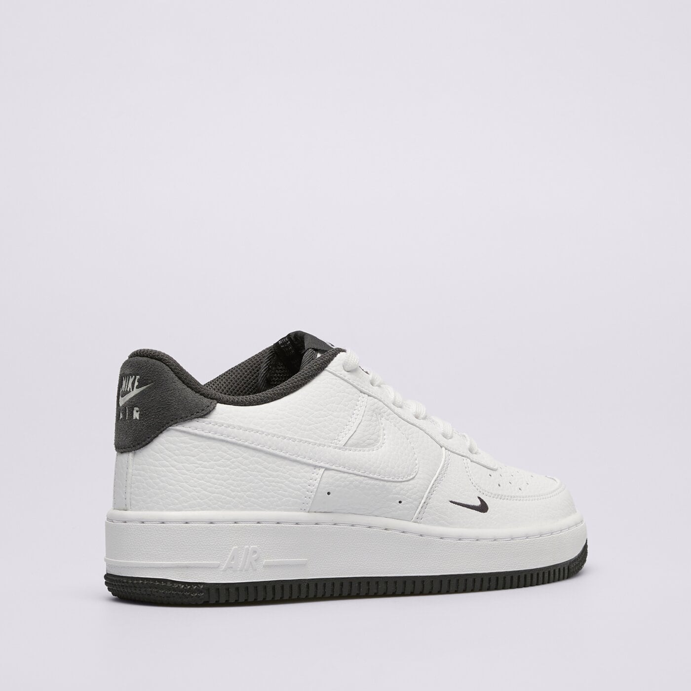 Детски маратонки NIKE AIR FORCE 1 LV8 1 BG hj4560-100 цвят бял