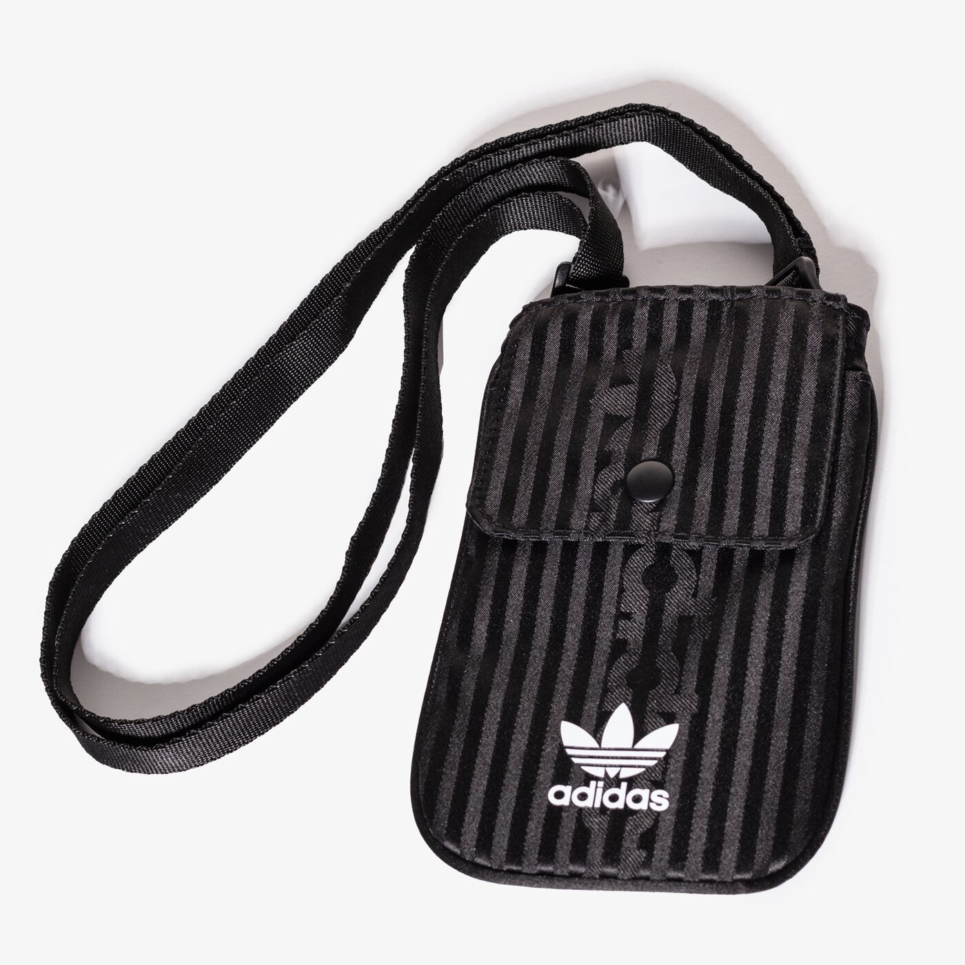 Дамски сак ADIDAS ЧАНТА POUCH hd7023 цвят черен