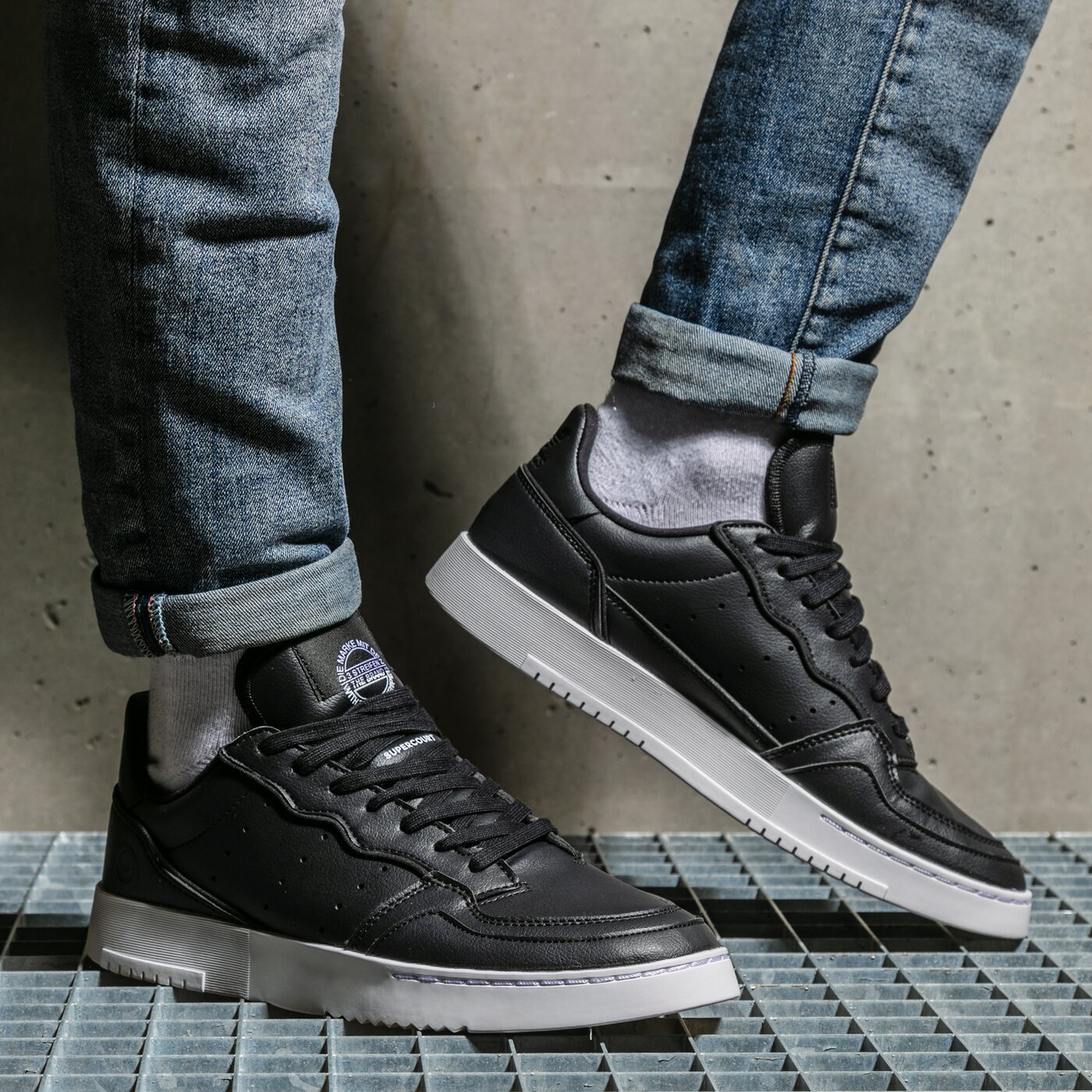 Мъжки маратонки ADIDAS SUPERCOURT VEGAN h05735 цвят бял