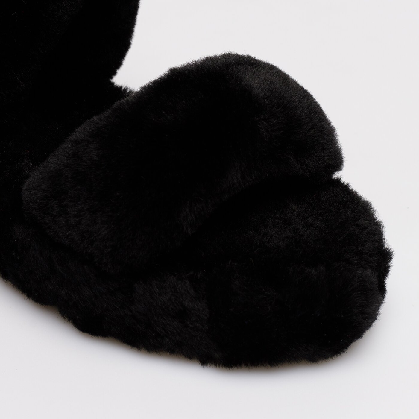 Дамски чехли и сандали UGG OH YEAH 1107953-black цвят черен