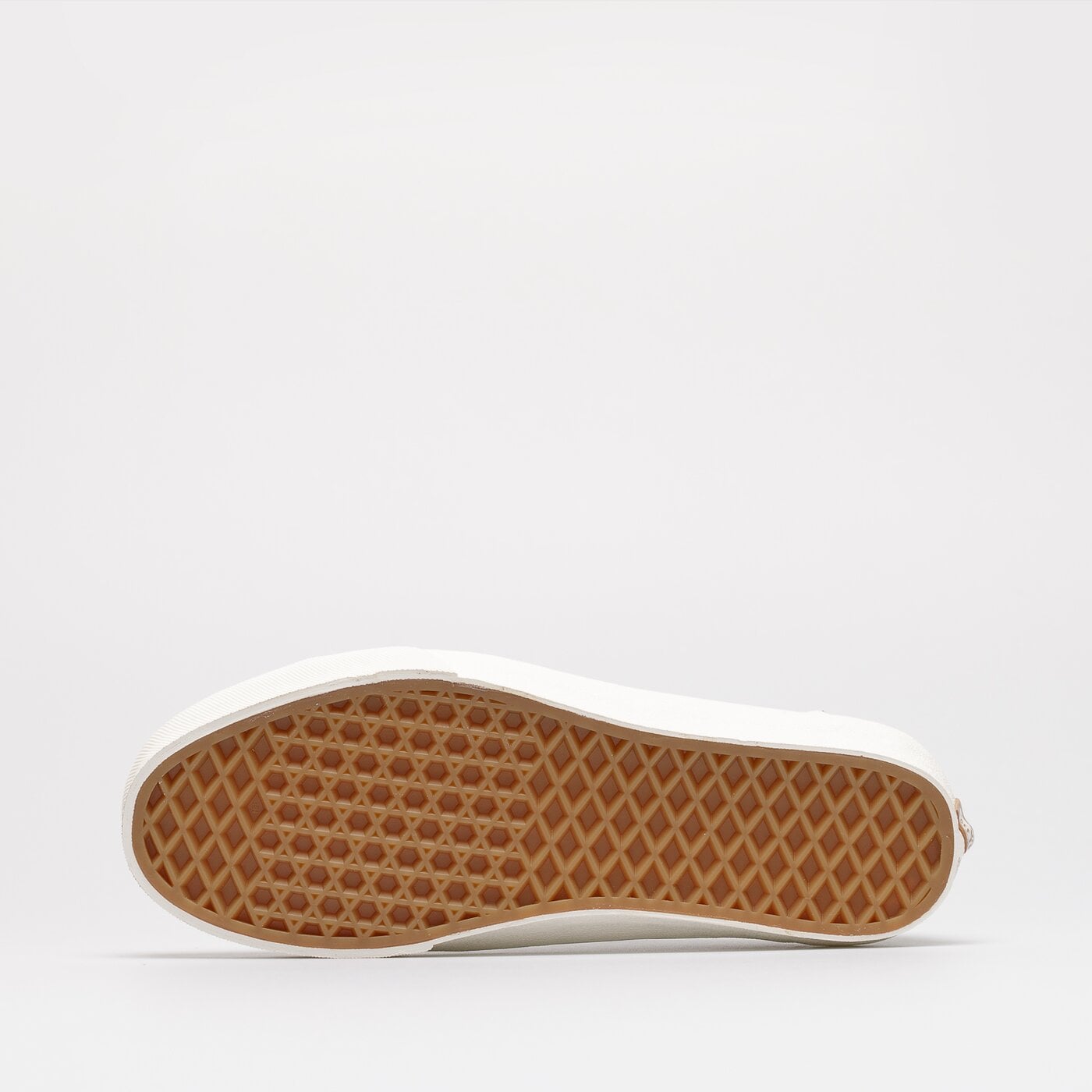 Дамски маратонки VANS UA OLD SKOOL TAPERED vn0a54f47051 цвят бял