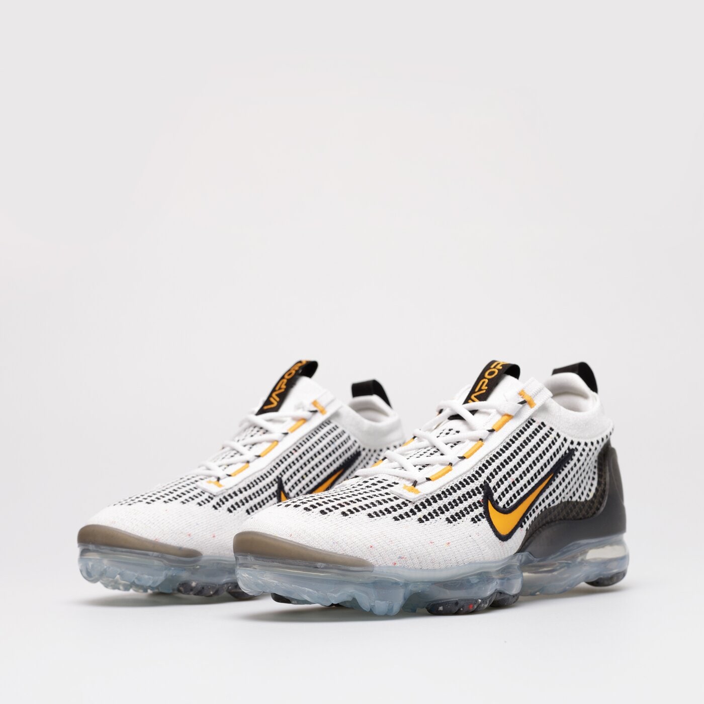 Мъжки маратонки NIKE AIR VAPORMAX 2021 FK dm0025-101 цвят бял