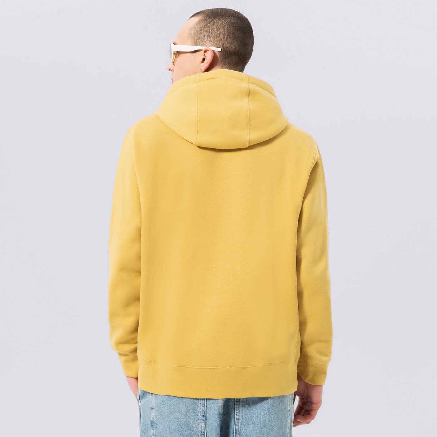 Мъжки суичър NIKE СУИТЧЪР С КАЧУЛКА SPORTSWEAR CLUB FLEECE bv2654-725 цвят горчица