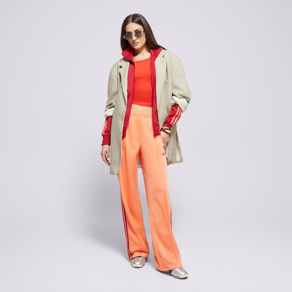 Дамски суичър ADIDAS СУИТЧЪР СЪС ЗАКОПЧАВАНЕ FBIRD LOOSE jp2295 цвят бордо