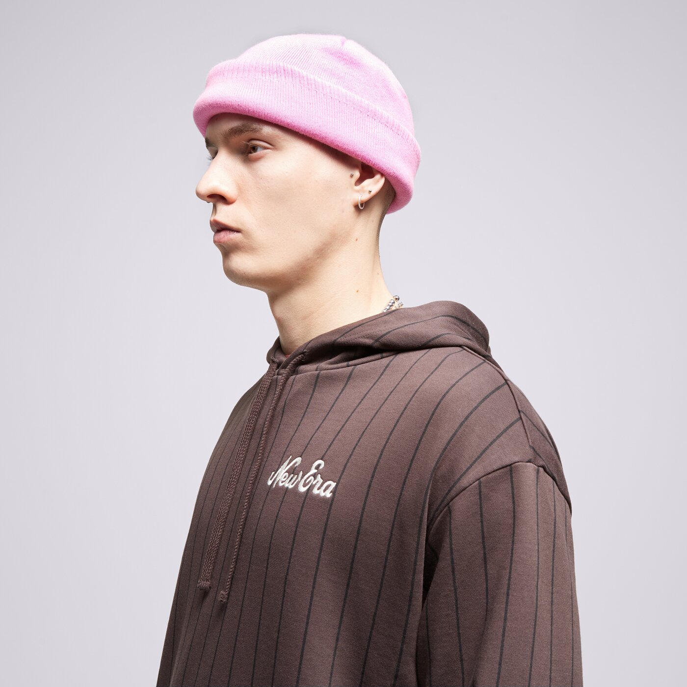 Мъжки суичър NEW ERA СУИТЧЪР С КАЧУЛКА NE PINSTRIPE OS 60424406 цвят кафяв