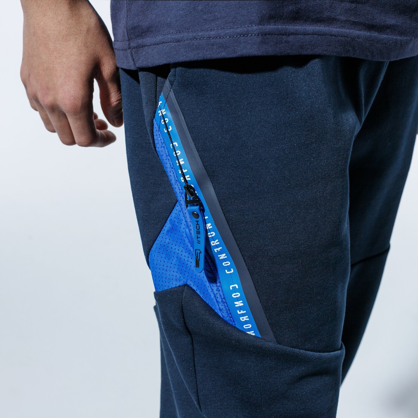 Мъжки панталони CONFRONT ПАНТАЛОНИ RIVER SIDE cf120spm38001 цвят тъмносин