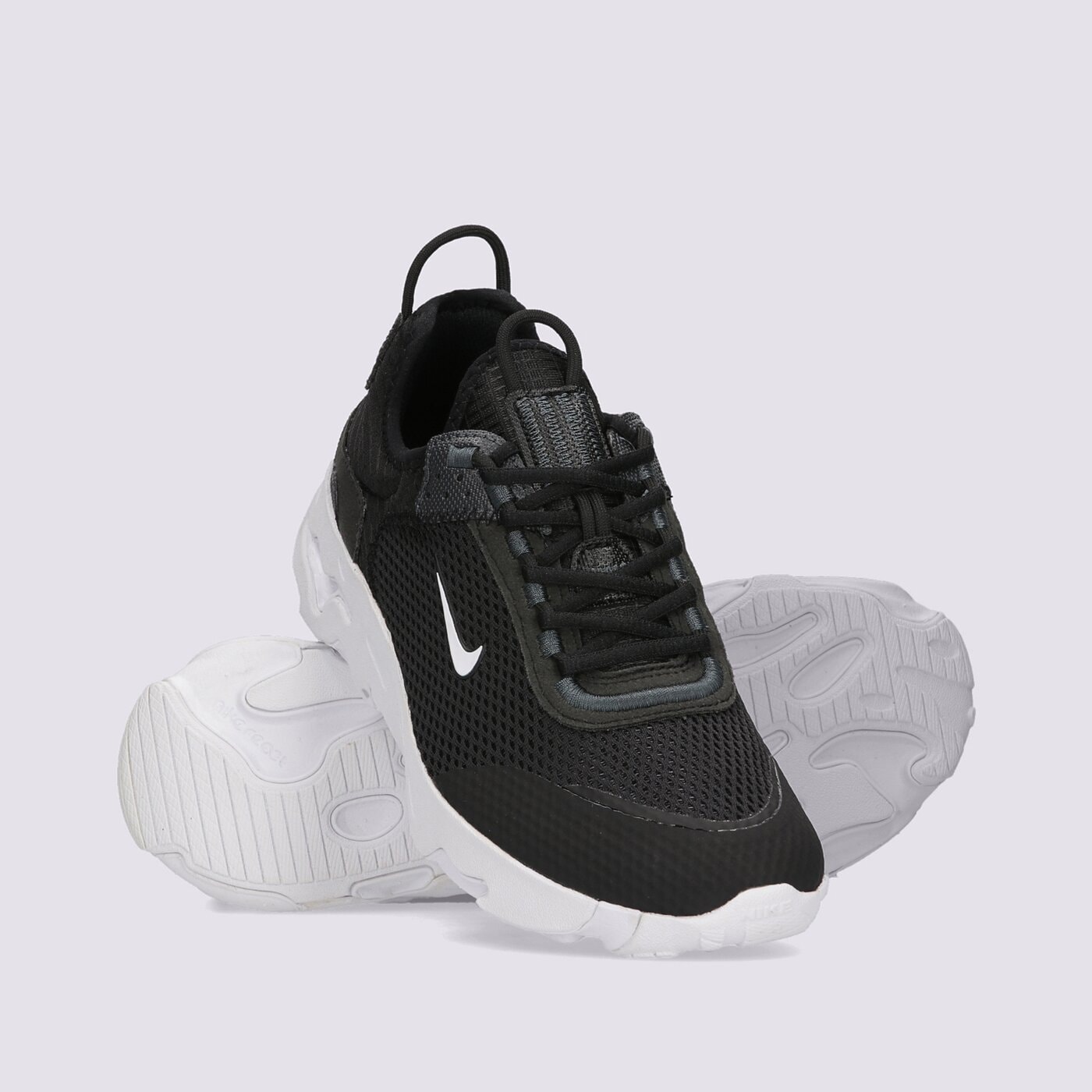 Детски маратонки NIKE REACT LIVE cw1622-003 цвят черен