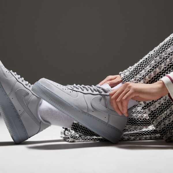 Мъжки маратонки NIKE AIR FORCE 1 '07 WB cj9179-002 цвят сив