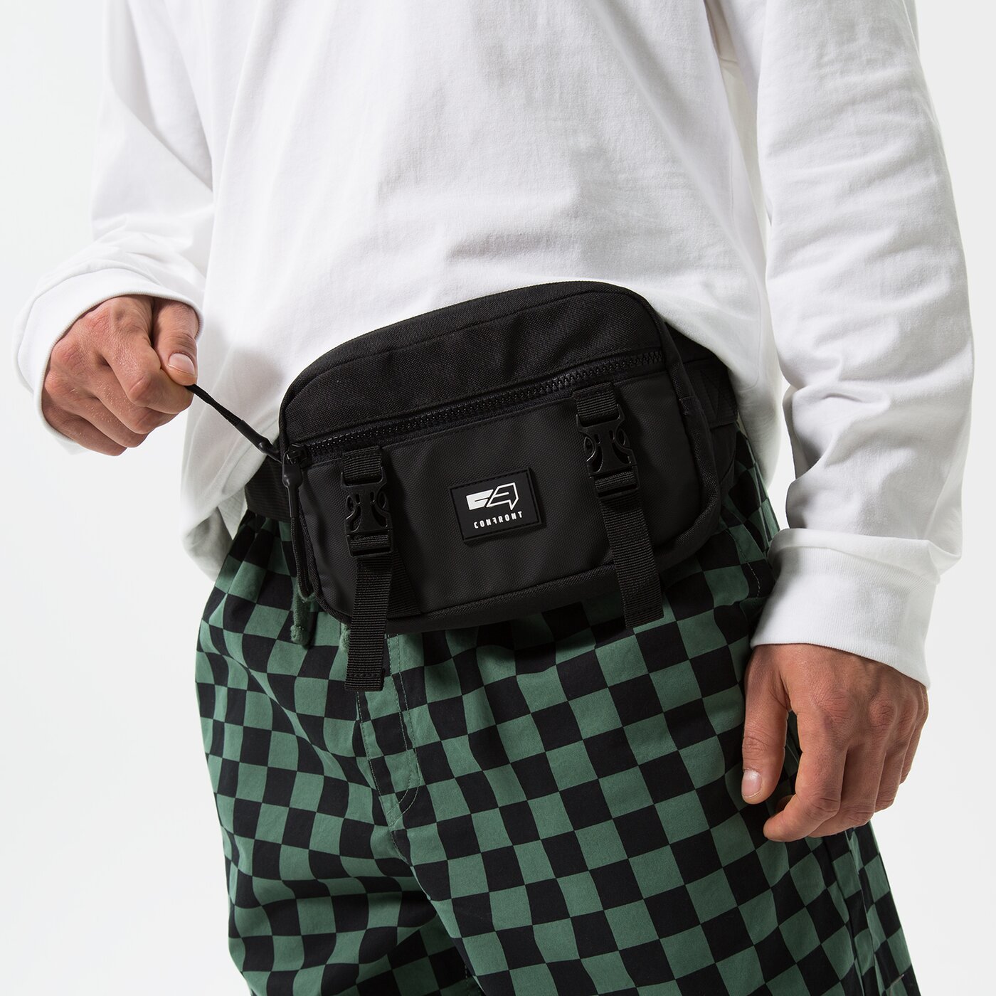 Дамска чанта за кръст CONFRONT ЧАНТА ЗА КРЪСТ KENYTE  cf322neu60001 цвят черен