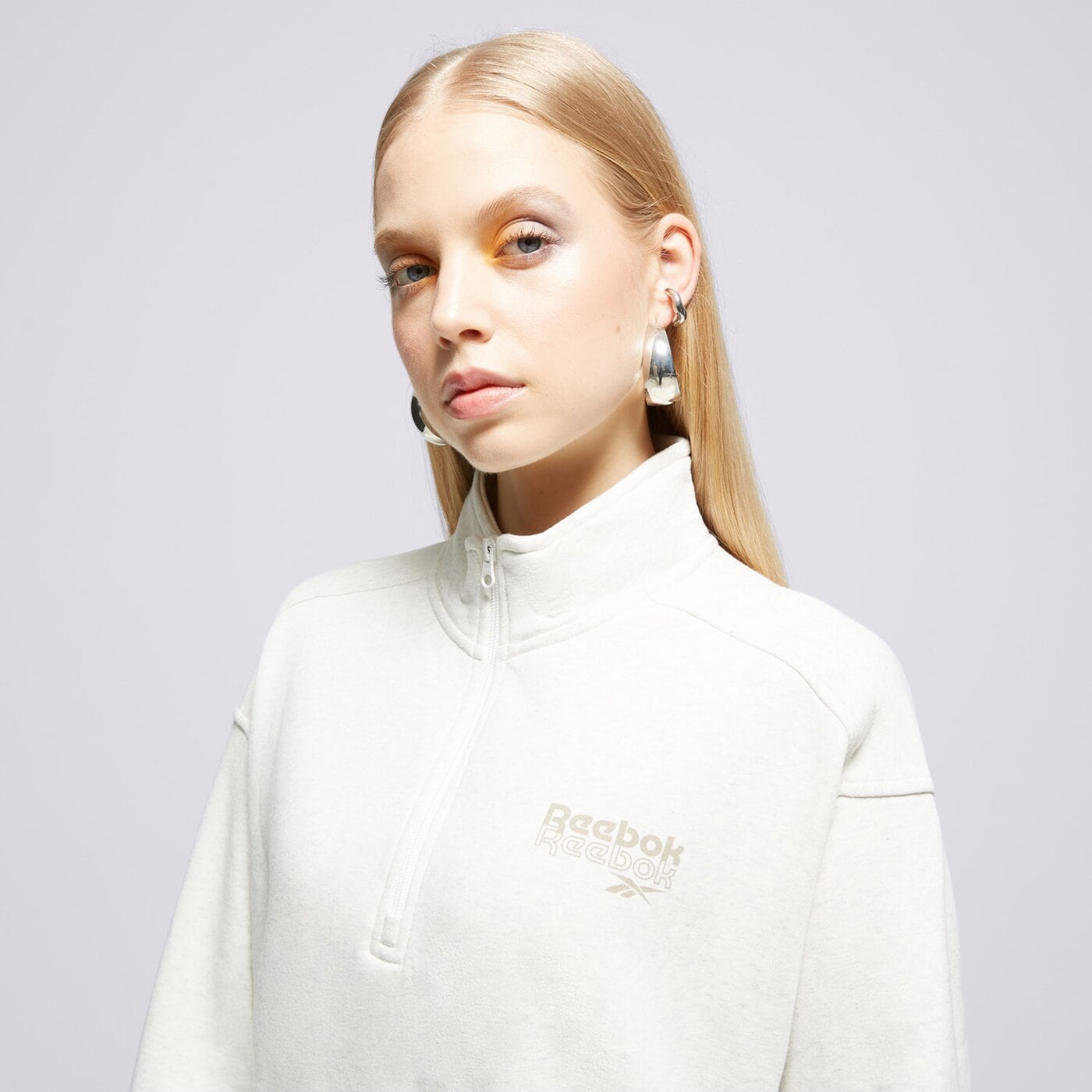 Дамски суичър REEBOK СУИТЧЪР СЪС ЗАКОПЧАВАНЕ RIE 1/4 ZIP 100075402 цвят бежов