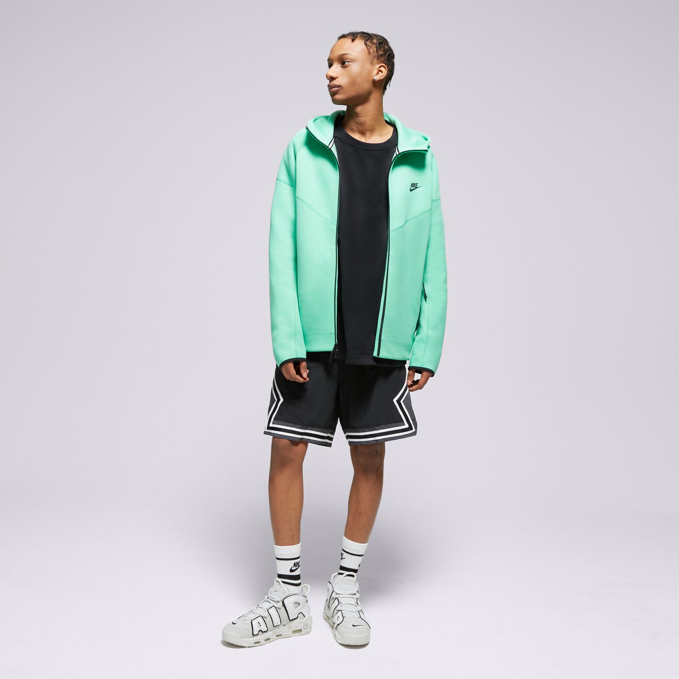 Мъжки суичър NIKE СУИТЧЪР С КАЧУЛКА M NK TCH FLC FZ WR HOODIE fb7921-363 цвят зелен