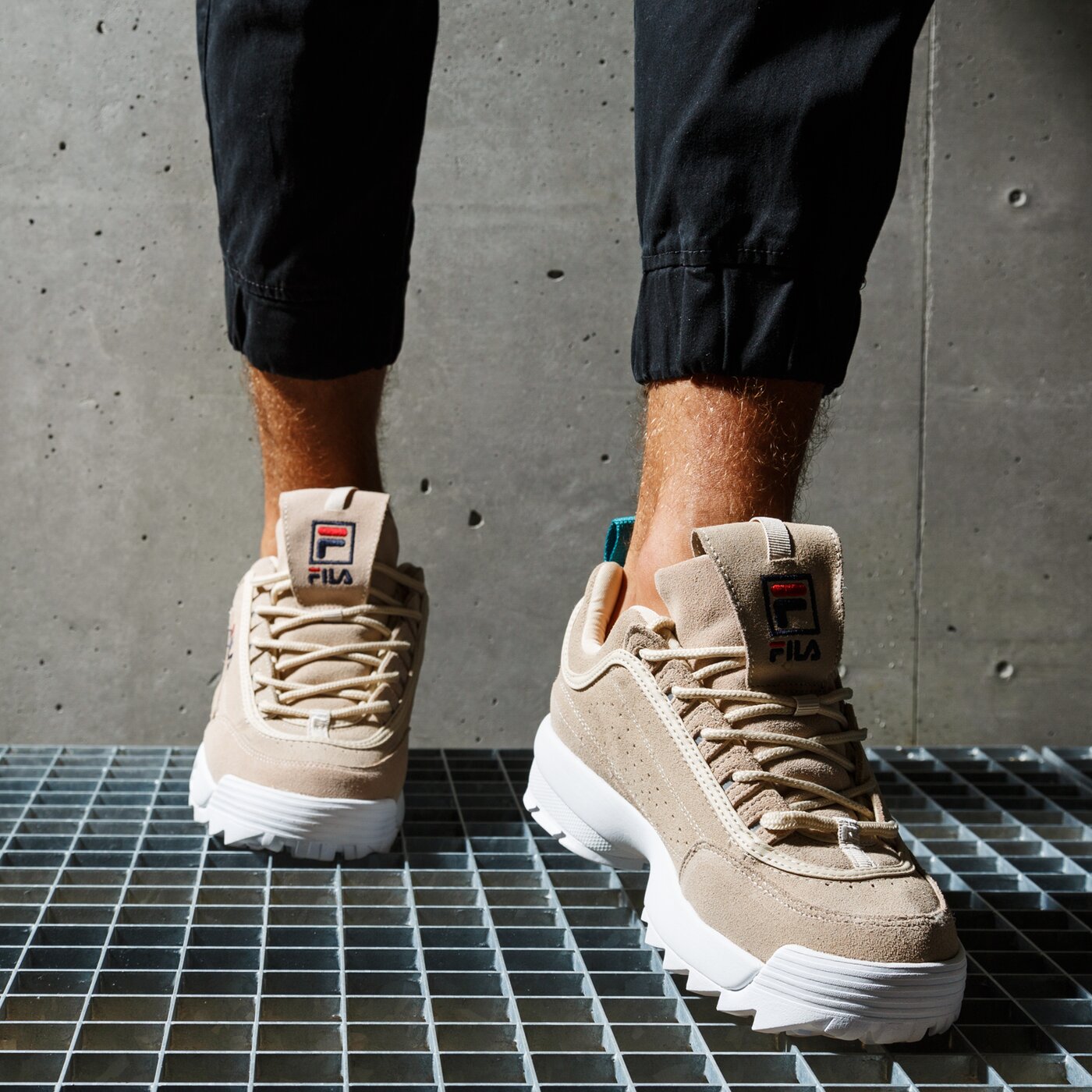 Мъжки маратонки FILA DISRUPTOR S LOW 101057790r цвят сив