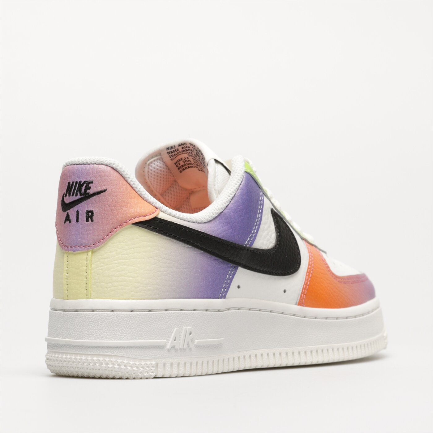 Дамски маратонки NIKE WMNS AIR FORCE 1 LO '07 fd0801-100 цвят многоцветен