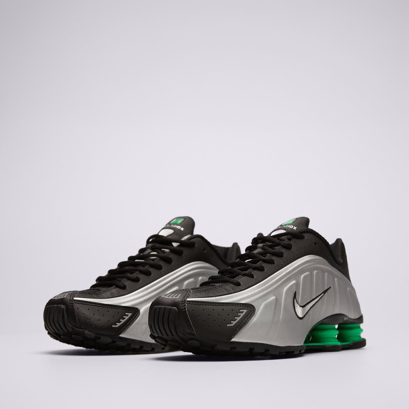 Мъжки маратонки NIKE SHOX R4 hq1988-006 цвят черен